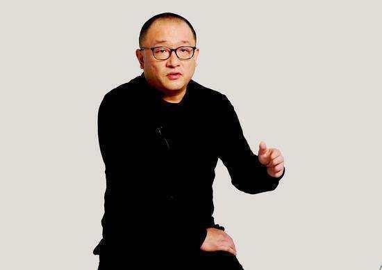 演员崔林,全新科技体验，演员崔林带你领略未来科技魅力