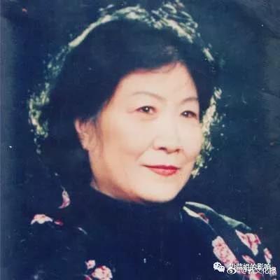 吕启凤，演艺之路的璀璨之星闪耀之旅
