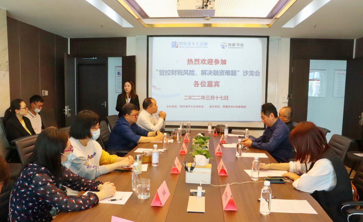 中航资本最新公告与小巷深处的独特风味探秘揭秘