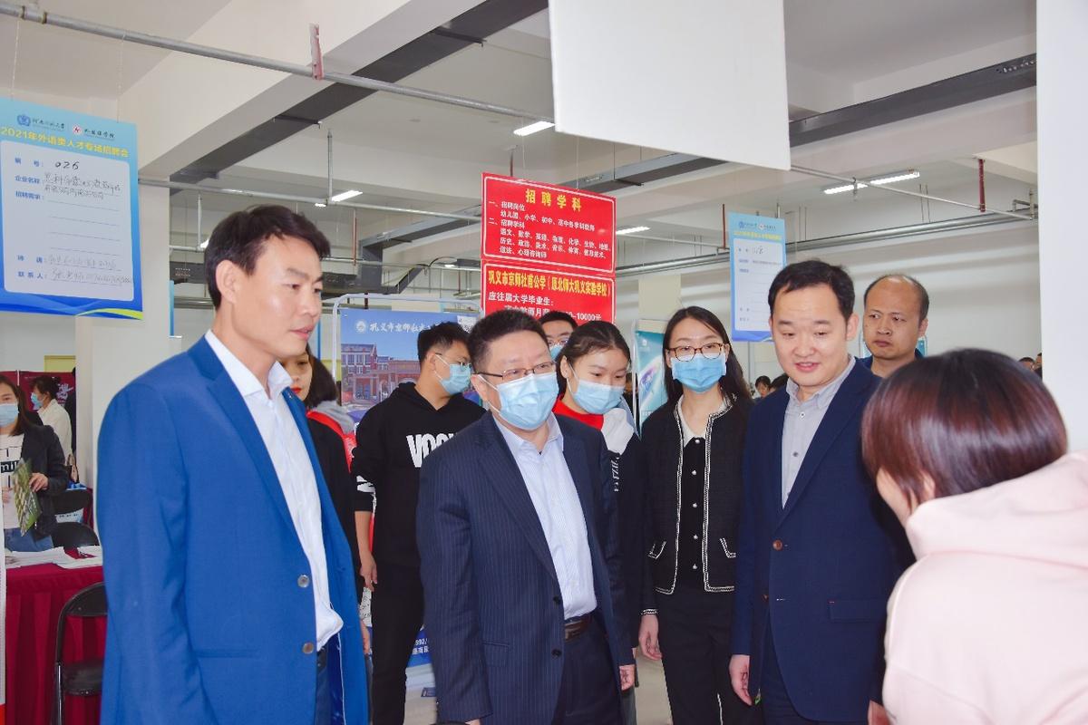 郑州宇通公司最新招聘，时代的领航者招募启事